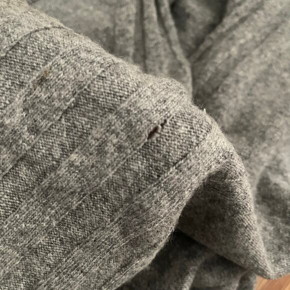 VTG Como Sport Italy Wool Cashmere Sweater Vest Womens M Grey For Repair or DIY - Picture 9 of 10